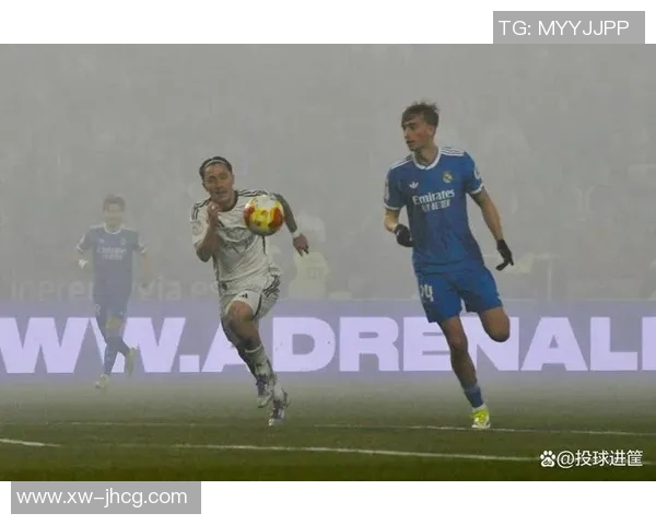 切尔西在国王杯中以4-0大胜皇马补时进球引发全场狂欢战术解析